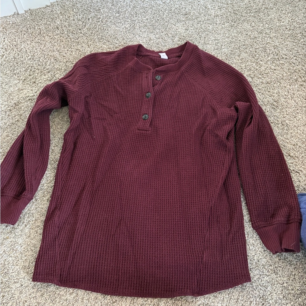 Old Navy Maternity Maroon Waffle Knit Top